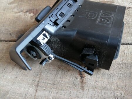 ФОТО Воздуховод правый для Subaru Legacy IV BL/BP (03-09) Київ