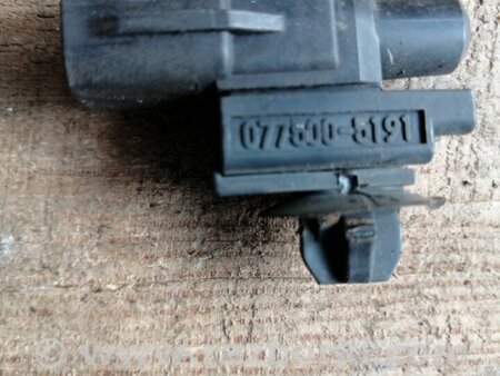 ФОТО Датчик температуры для Subaru Outback III BP/BL (03-09) Київ