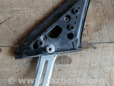 ФОТО Кронштейн правый для Subaru Legacy IV BL/BP (03-09) Київ