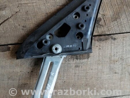 ФОТО Кронштейн правый для Subaru Legacy IV BL/BP (03-09) Київ