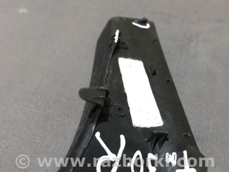 ФОТО Пыльник фары для Audi (Ауди) A3 8V1, 8VA, 8V7, 8VS (03.2012-...) Киев