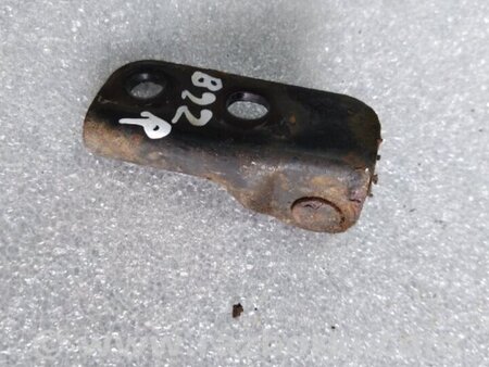 ФОТО Кронштейн правый для KIA Sorento 1 BL (02-09) Київ