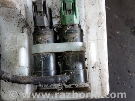 ФОТО Моторчик омывателя стекла правый для Subaru Forester SG S11 (02-08) Київ