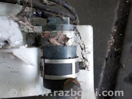 ФОТО Моторчик стеклоомывателя для Subaru Forester SG S11 (02-08) Київ