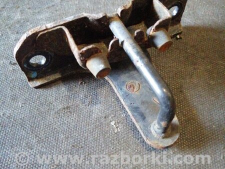 ФОТО Петля замка для Subaru Outback III BP/BL (03-09) Київ
