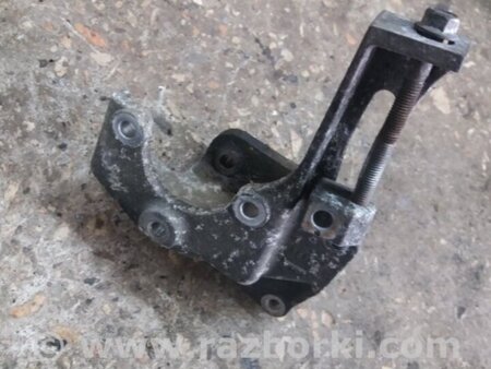 ФОТО Кронштейн для Subaru Outback III BP/BL (03-09) Київ