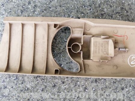 ФОТО Обшивка салона правая для Subaru Tribeca B9 (05-08) Київ