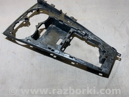 ФОТО Кронштейн для Audi (Ауди) A4 B8 - 8K2, 8K5 (08.2007-11.2015) Киев