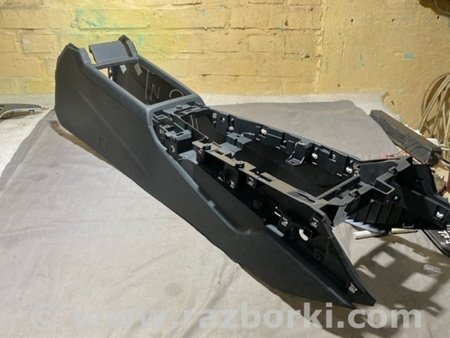 ФОТО Консоль центральная для Audi (Ауди) A4 B8 - 8K2, 8K5 (08.2007-11.2015) Киев