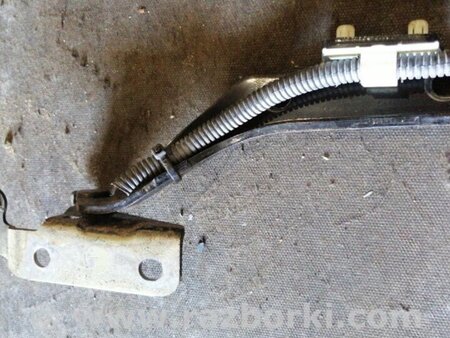 ФОТО Петли капота для Subaru Tribeca B9 (05-08) Київ