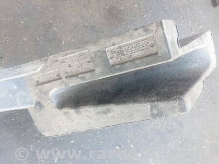 ФОТО Уплотнитель передний левый для BMW 5 F10 (10-17) Київ