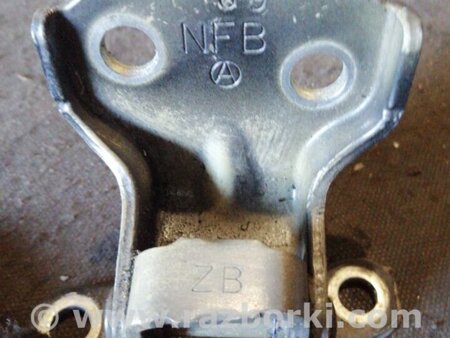 ФОТО Петля двери передняя для Subaru Tribeca B9 (05-08) Київ