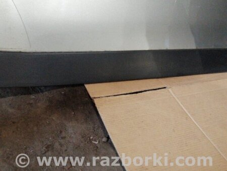 ФОТО Накладка на дверь задняя правая для Subaru Tribeca B9 (05-08) Київ