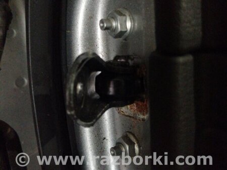 ФОТО Ограничитель двери задний правый для Subaru Tribeca B9 (05-08) Київ