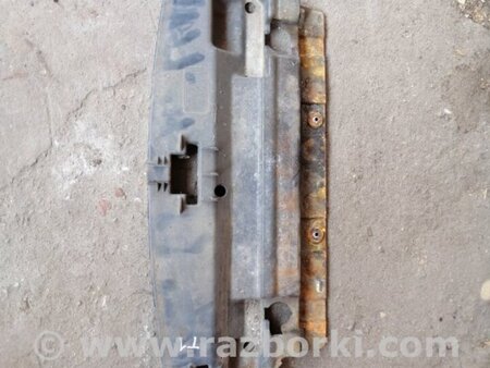 ФОТО Крепление радиатора для Subaru Tribeca B9 (05-08) Київ