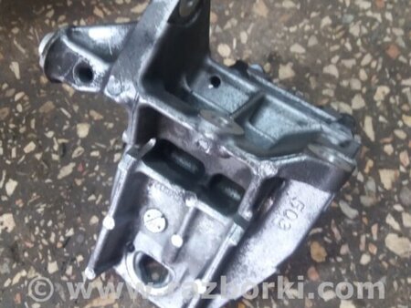 ФОТО Кронштейн для Subaru Outback III BP/BL (03-09) Київ