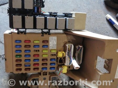 ФОТО Блок предохранителей для Subaru Outback III BP/BL (03-09) Київ