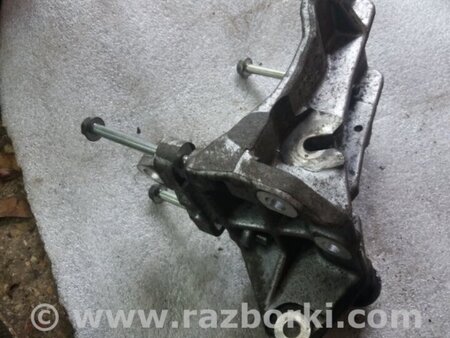 ФОТО Кронштейн для Subaru Tribeca B9 (05-08) Київ