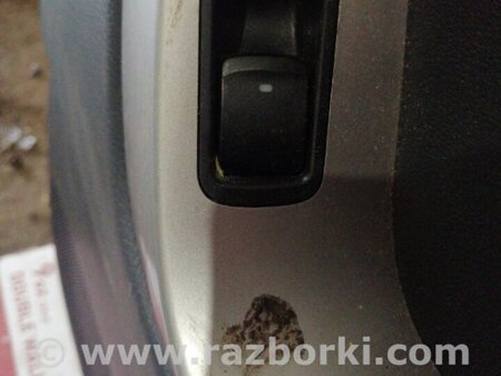 ФОТО Кнопка стеклоподъемника задняя правая для Subaru Outback III BP/BL (03-09) Київ