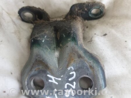 ФОТО Петля двери задняя левая для Subaru Forester SG S11 (02-08) Київ