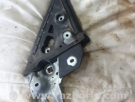 ФОТО Кронштейн передний левый для Subaru Forester SG S11 (02-08) Київ