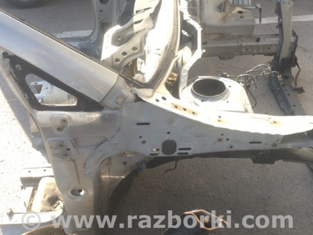 ФОТО Четверть передний правый для Subaru Tribeca B9 (05-08) Київ