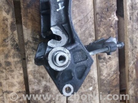 ФОТО Кронштейн для Subaru Legacy IV BL/BP (03-09) Київ