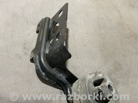 ФОТО Кронштейн для Audi (Ауди) A4 B8 - 8K2, 8K5 (08.2007-11.2015) Киев