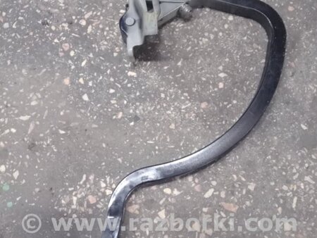 ФОТО Крепление крышки багажника заднее левое для Subaru Legacy IV BL/BP (03-09) Київ