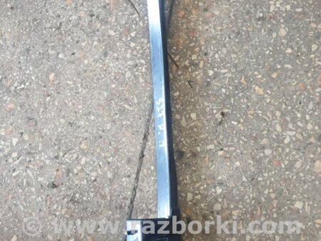 ФОТО Направляющая стекла передняя правая для Subaru Forester SG S11 (02-08) Київ