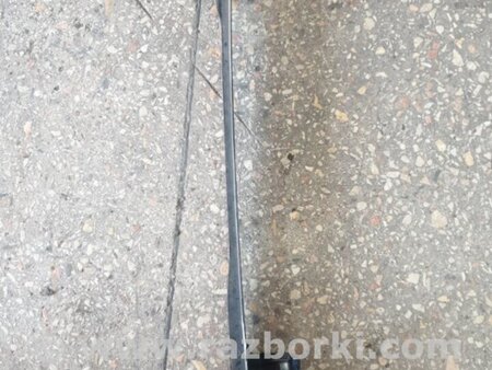 ФОТО Направляющая стекла передняя правая для Subaru Forester SG S11 (02-08) Київ