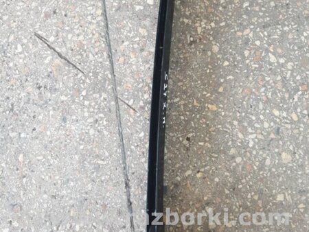 ФОТО Направляющая стекла передняя правая для Subaru Forester SG S11 (02-08) Київ