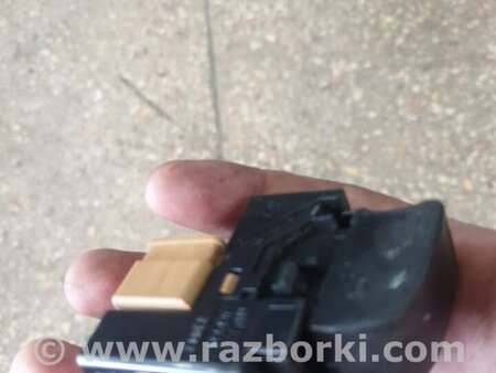 ФОТО Кнопка стеклоподъемника задняя левая для Subaru Forester SG S11 (02-08) Київ