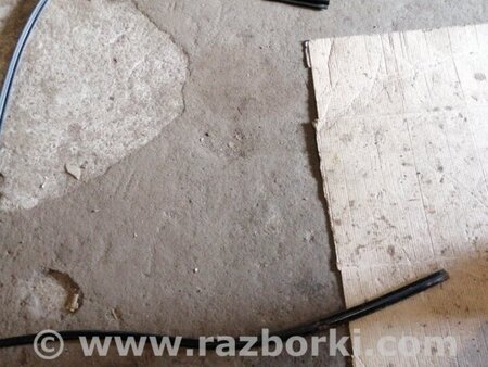 ФОТО Направляющая стекла передняя левая для Subaru Tribeca B9 (05-08) Київ