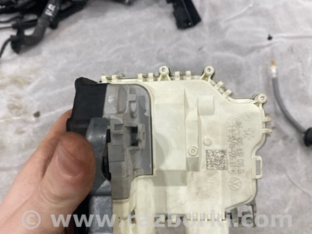 ФОТО Замок боковой двери для Audi (Ауди) A4 B8 - 8K2, 8K5 (08.2007-11.2015) Киев