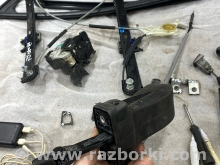 ФОТО Ограничитель двери для Audi (Ауди) A3 8V1, 8VA, 8V7, 8VS (03.2012-...) Киев