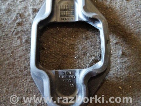 ФОТО Уплотнительная резинка передняя левая для Audi (Ауди) A6 C7 4G (11-18) Київ