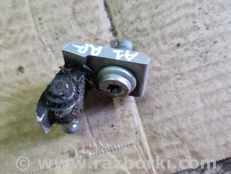ФОТО Петля двери задняя правая для Audi (Ауди) Q5 I 8R (08-17) Київ