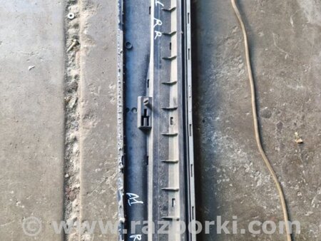 ФОТО Молдинг на дверь задний правый для Audi (Ауди) Q5 I 8R (08-17) Київ