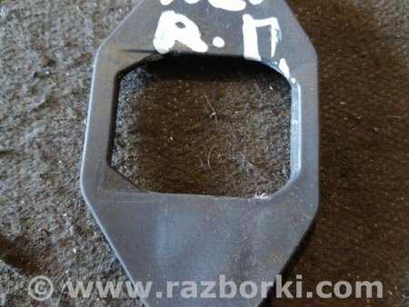 ФОТО Уплотнитель передний правый для Audi (Ауди) A6 C7 4G (11-18) Київ