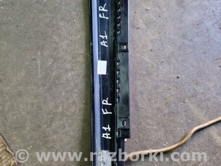 ФОТО Накладка на дверь передняя правая для Audi (Ауди) Q5 I 8R (08-17) Київ