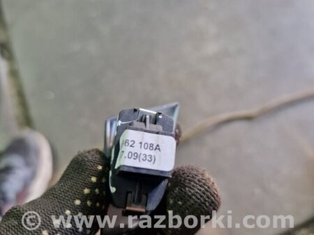 ФОТО Кнопка передняя правая для Audi (Ауди) Q5 I 8R (08-17) Київ