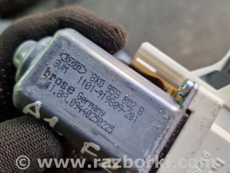 ФОТО Мотор стеклоподъемника передний правый для Audi (Ауди) Q5 I 8R (08-17) Київ