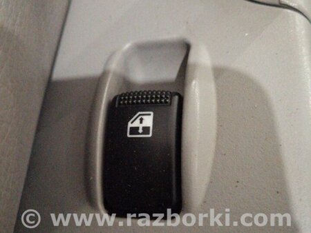 ФОТО Кнопка стеклоподъемника передняя для KIA Sorento 1 BL (02-09) Київ