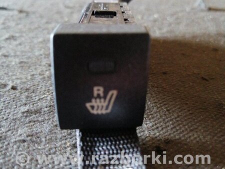 ФОТО Кнопка подогрева сидений правая для KIA Sorento 1 BL (02-09) Київ