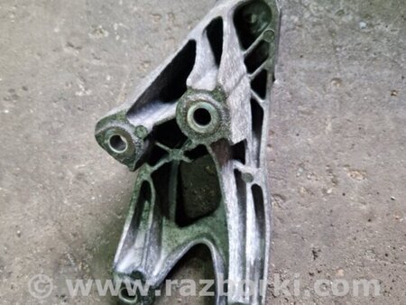 ФОТО Кронштейн левый для Audi (Ауди) Q5 I 8R (08-17) Київ