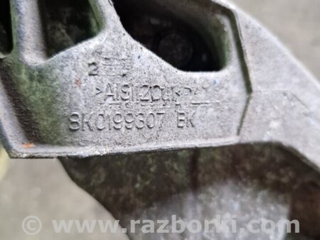 ФОТО Кронштейн левый для Audi (Ауди) Q5 I 8R (08-17) Київ