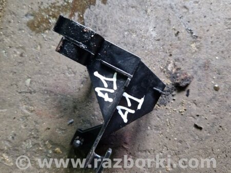 ФОТО Кронштейн для Audi (Ауди) Q5 I 8R (08-17) Київ