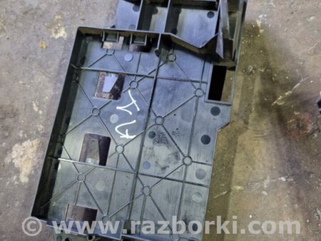 ФОТО Кронштейн для Audi (Ауди) Q5 I 8R (08-17) Київ