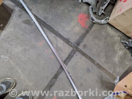 ФОТО Молдинг на крышу правый для Audi (Ауди) Q5 I 8R (08-17) Київ